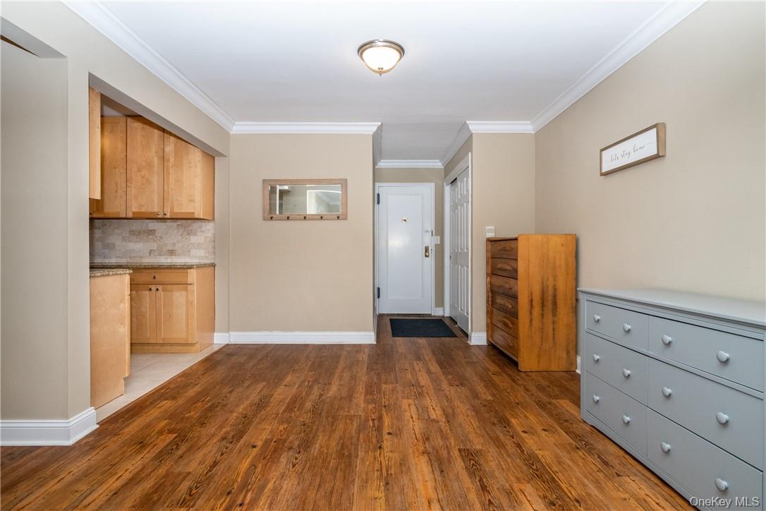 50 White Oak Street, Unit 3G photo 4