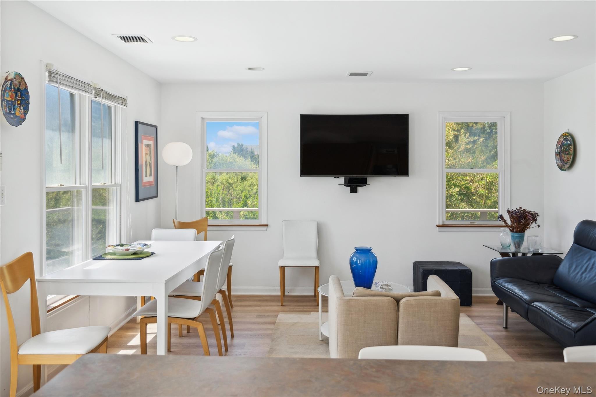 846 Dune Road – For Rent photo 15