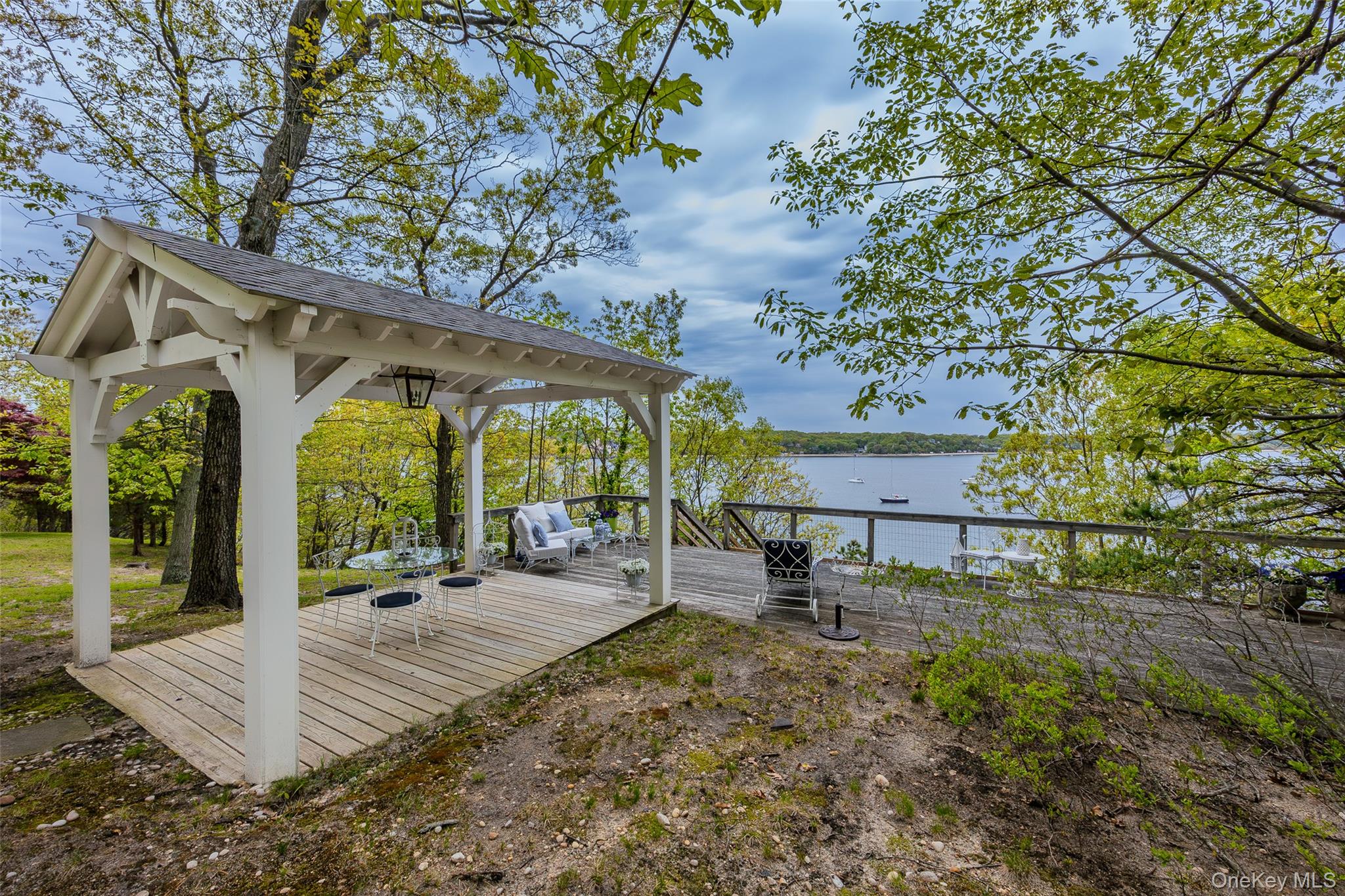 10 Pine Path – For Sale photo 41