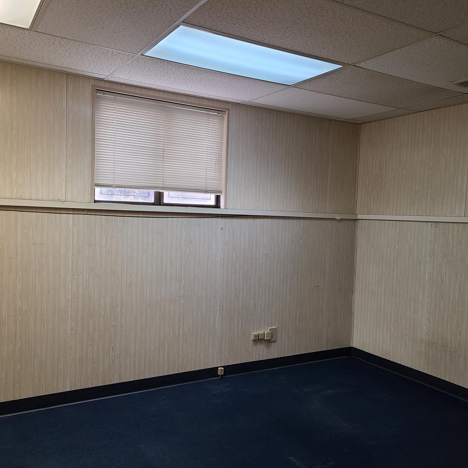 152 E Main Street, Unit C photo 30