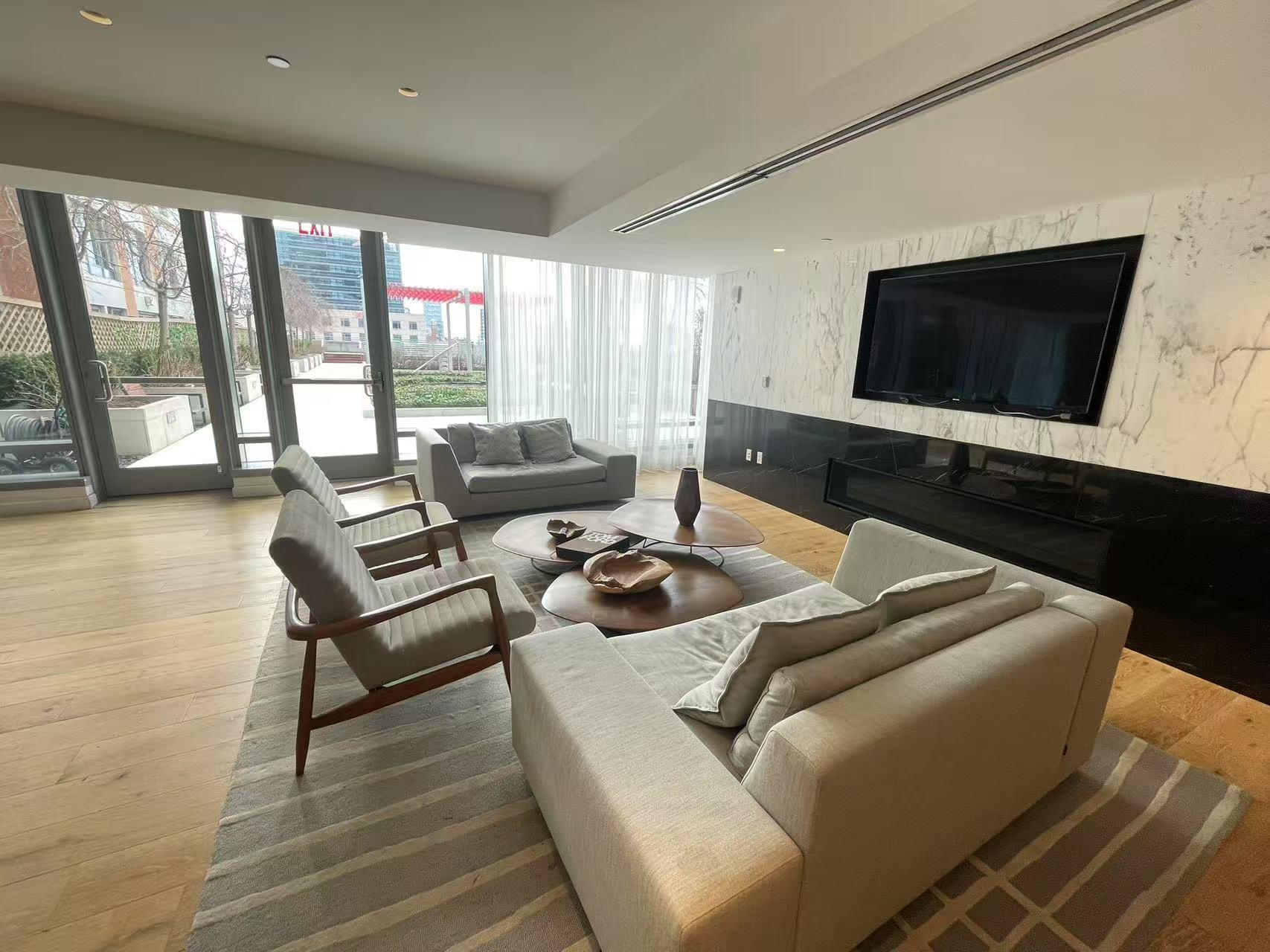 13835 39th Avenue, Unit 17M photo 22