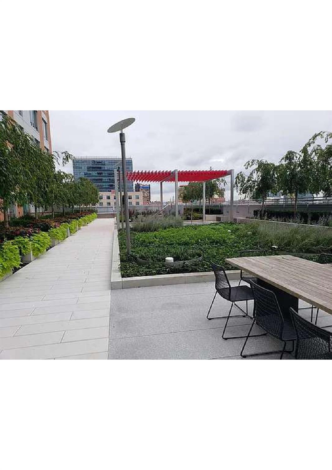 13835 39th Avenue, Unit 17M photo 28