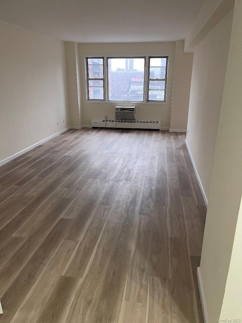 89-15 Parsons Boulevard, Unit 11D photo 5