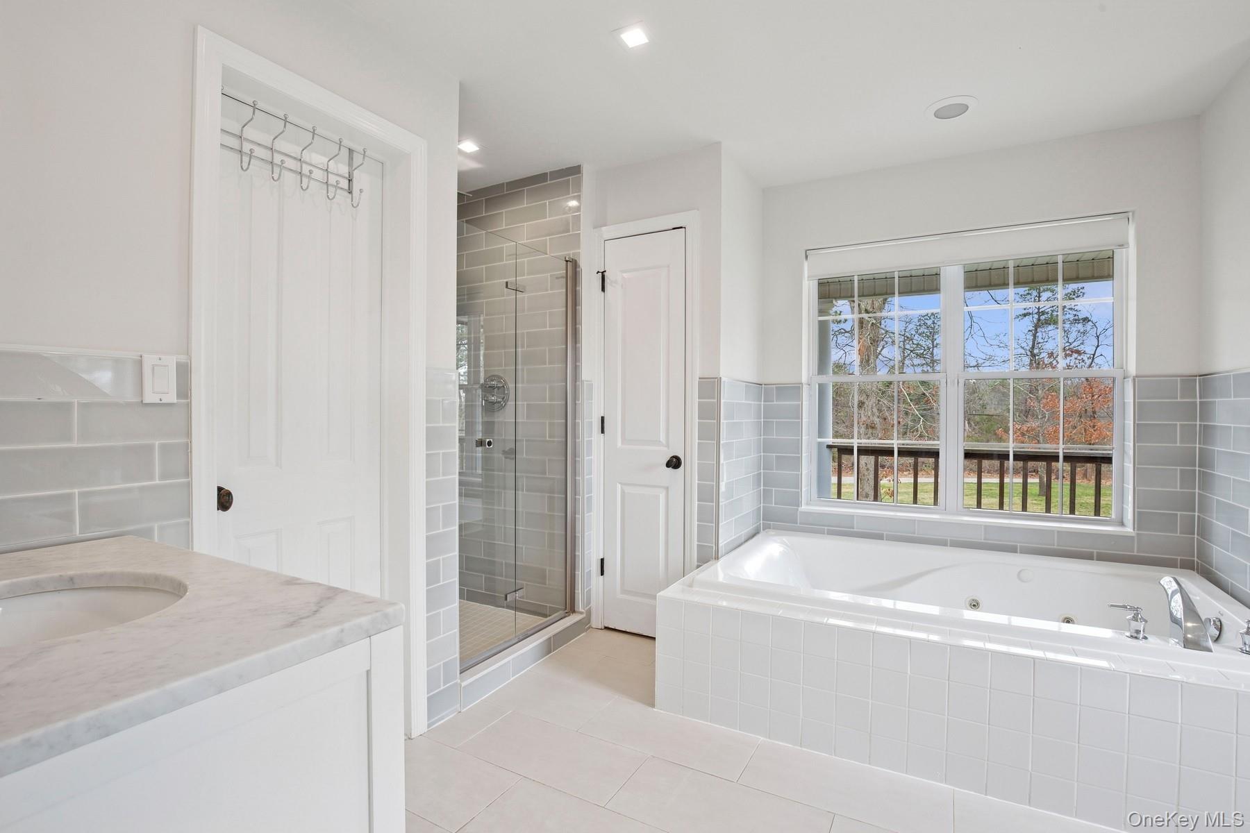71 Old Canoe Place Road – For Rent photo 16