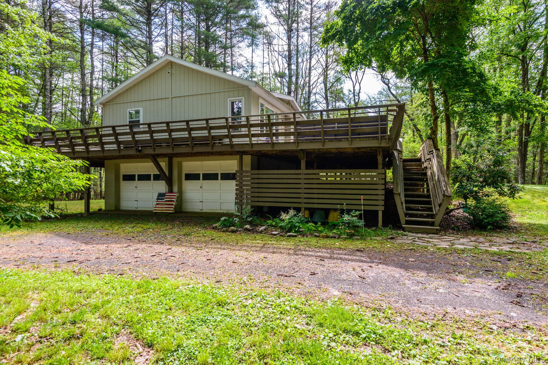 328 John Joy Road – For Sale photo 2