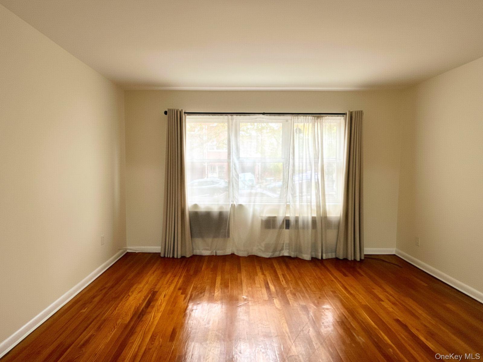 42-23 68 Street – For Sale photo 20