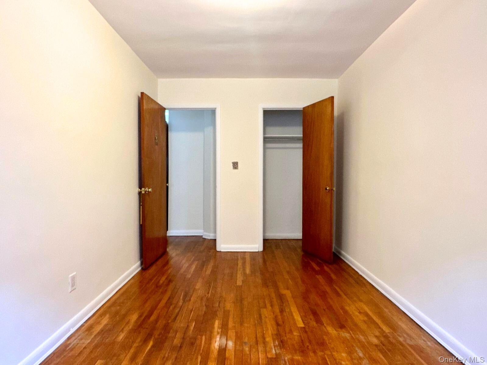 42-23 68 Street – For Sale photo 24
