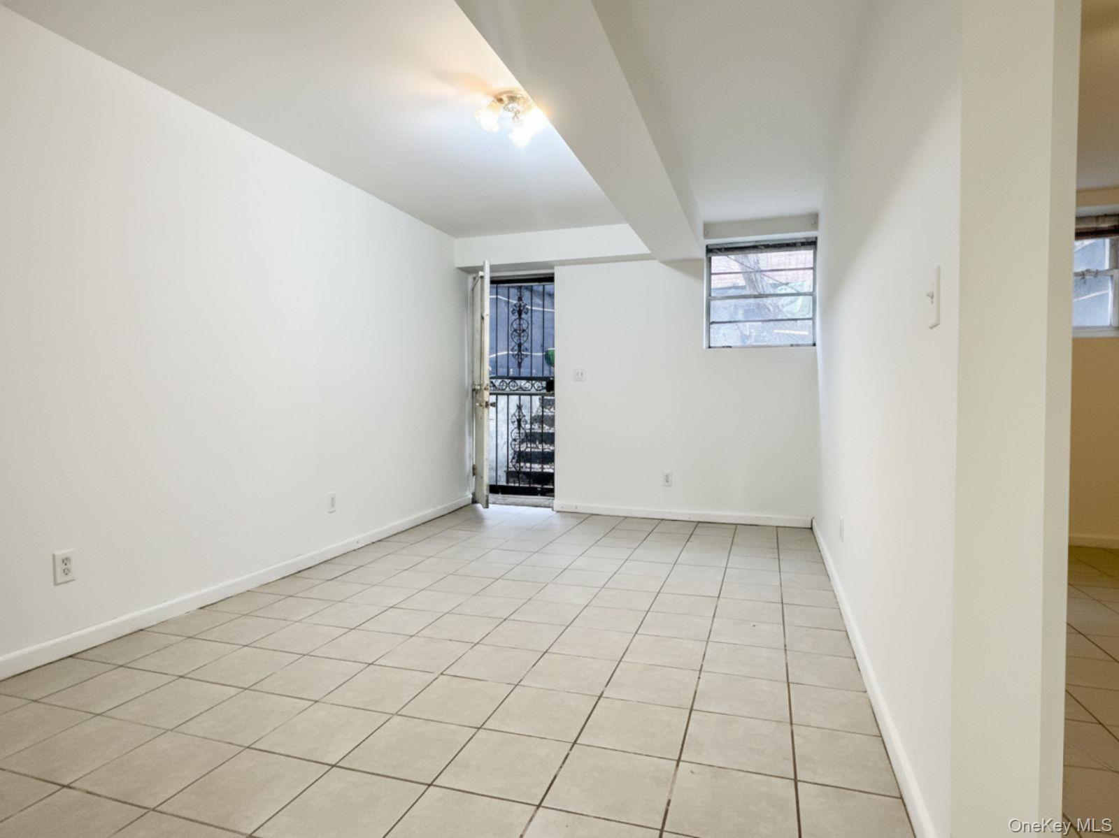 42-23 68 Street – For Sale photo 30