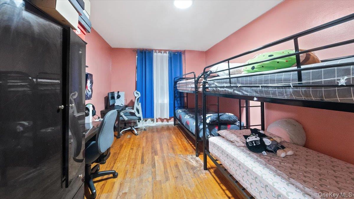 2661 Marion Avenue, Unit 3C photo 5
