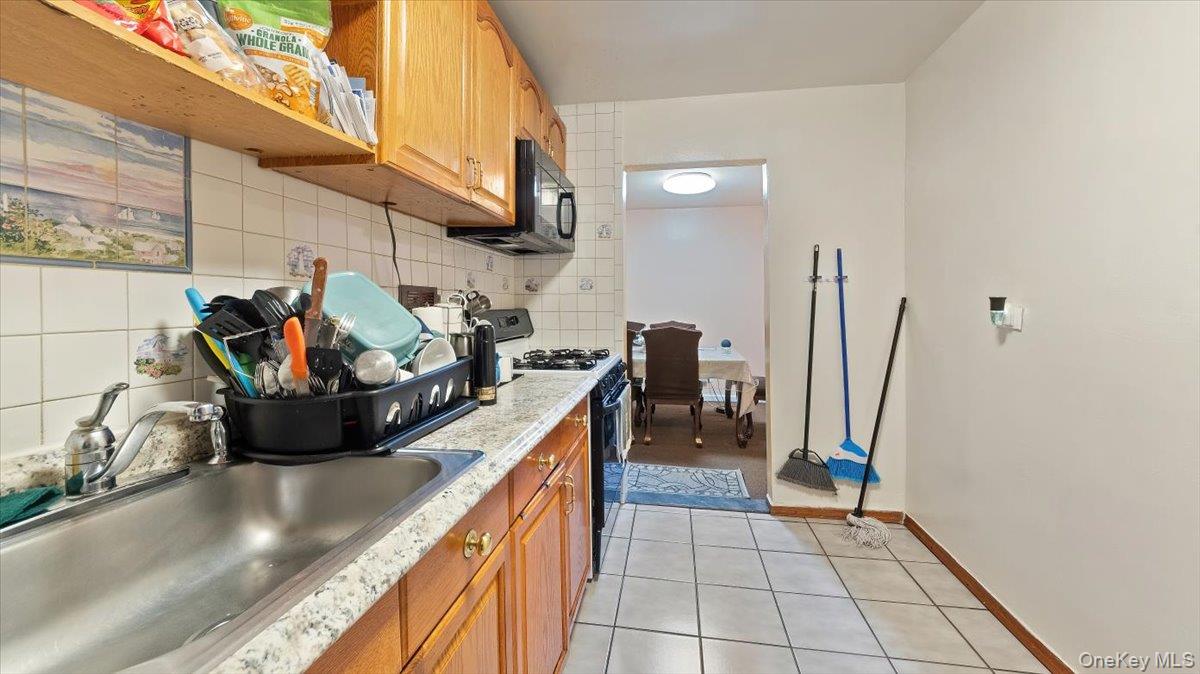 2661 Marion Avenue, Unit 3C photo 13