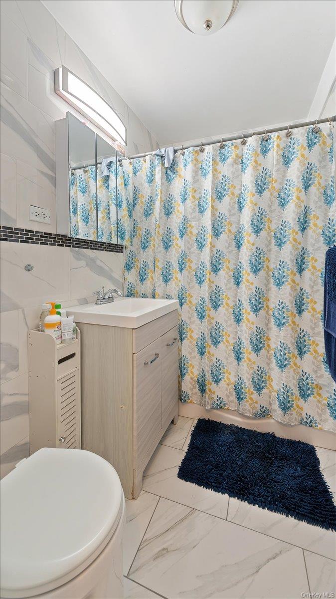 2661 Marion Avenue, Unit 3C photo 11