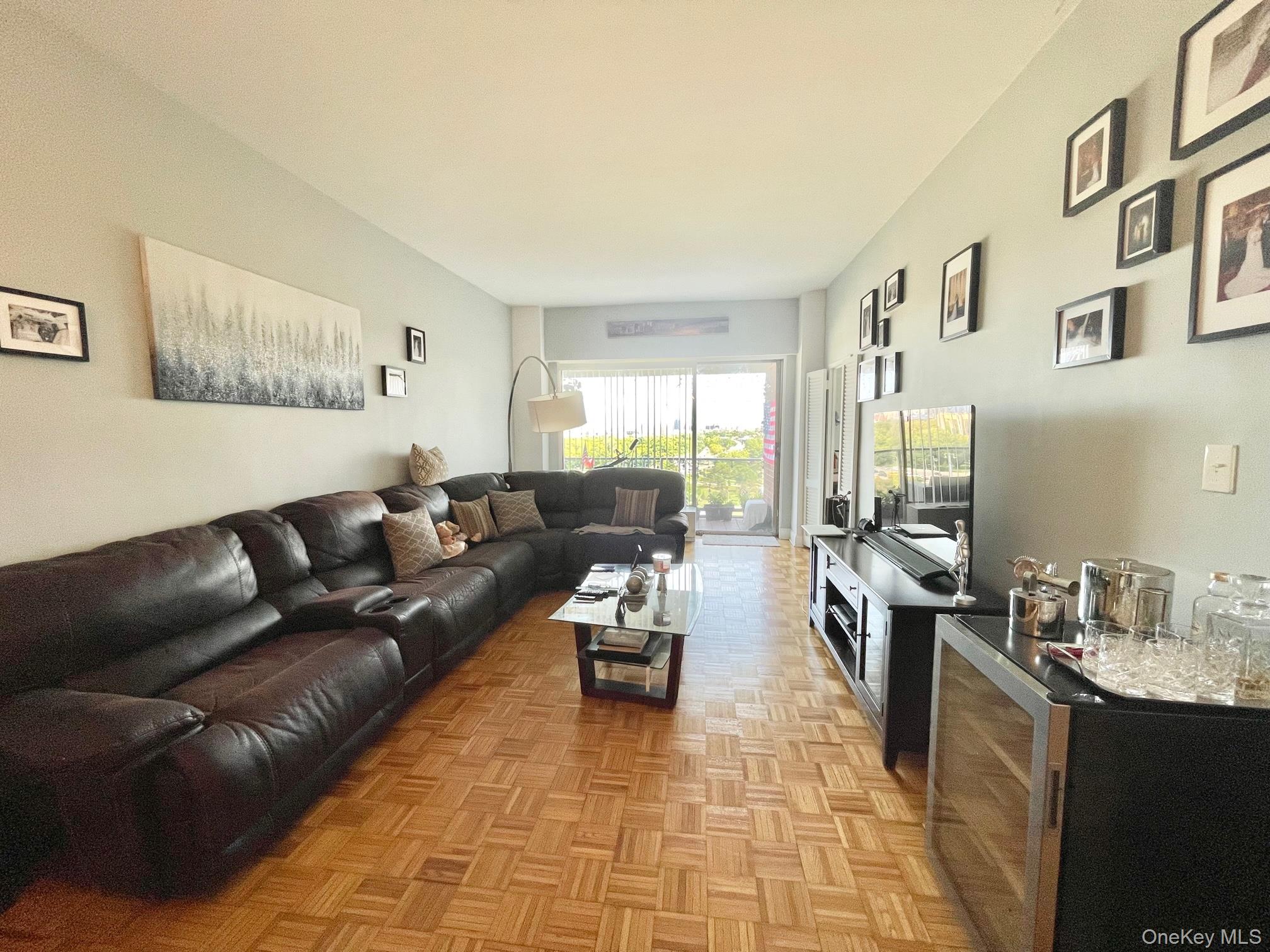 61-20 Grand Central Parkway, Unit A1503