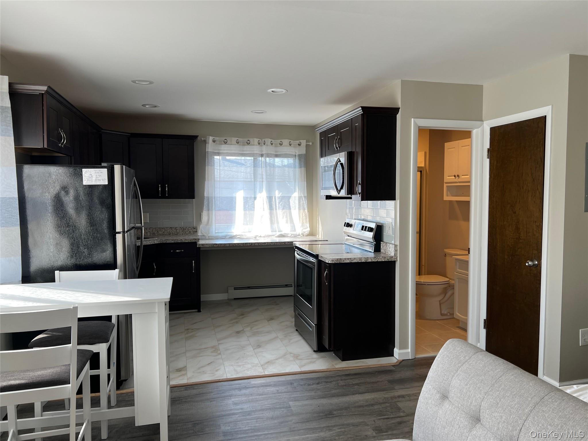93-95 Windermere – For Sale photo 12