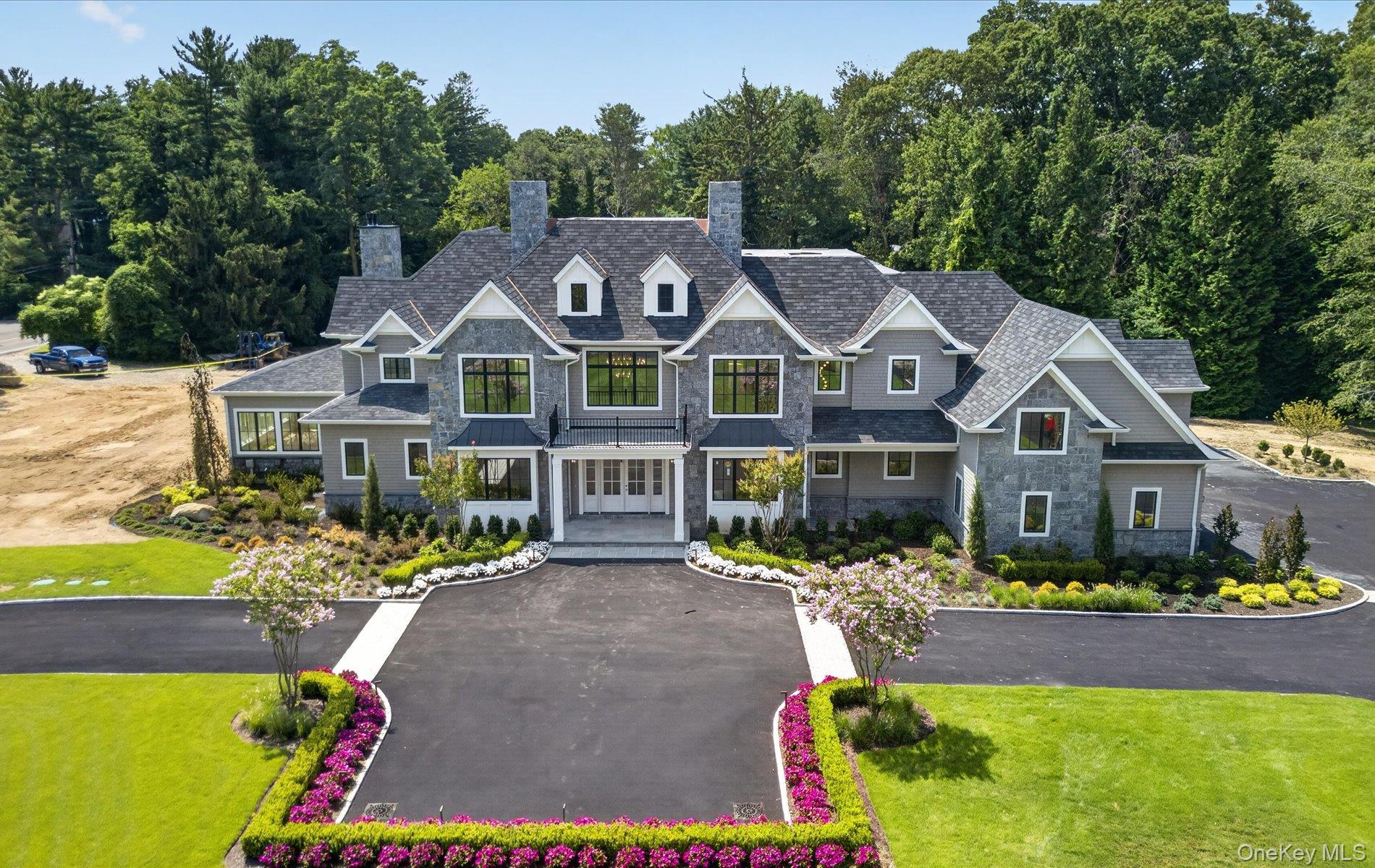 2 E Gate Road – For Sale