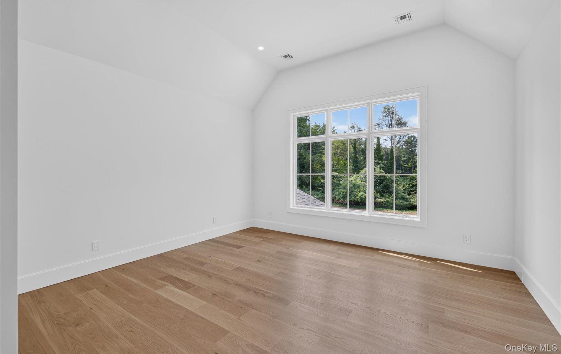 2 E Gate Road – For Sale photo 40