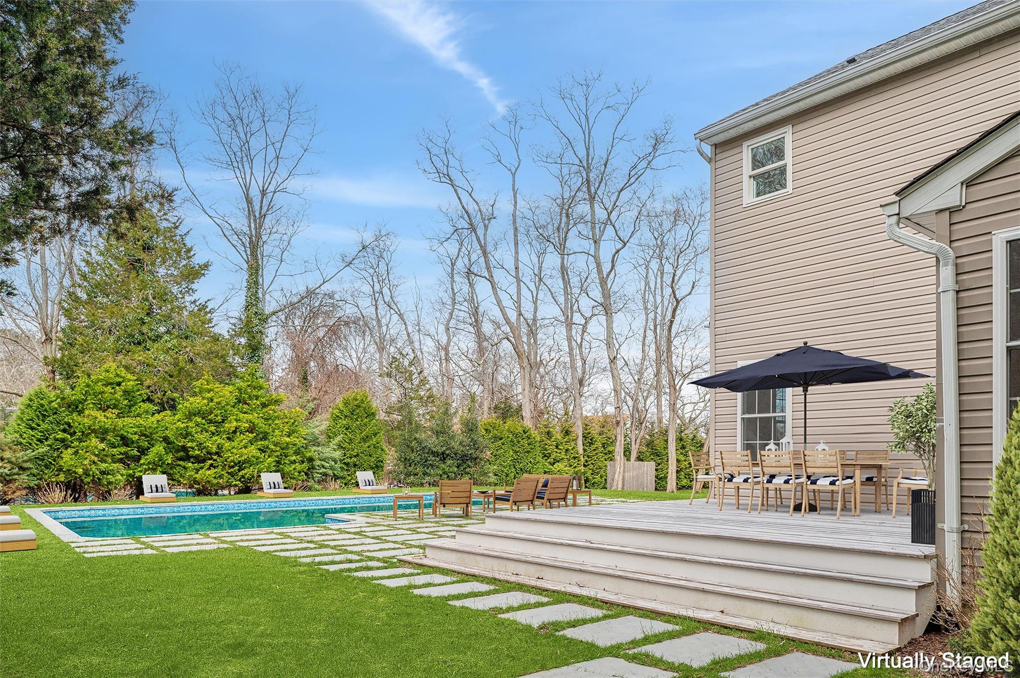 4056 Noyac Road – For Rent photo 2