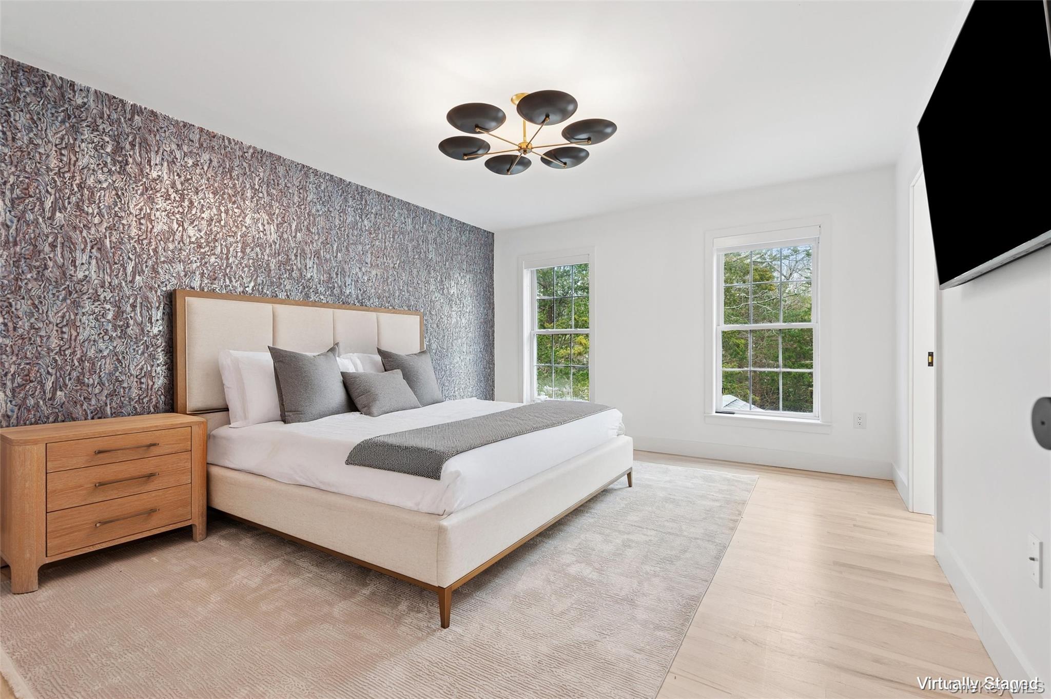 4056 Noyac Road – For Rent photo 11