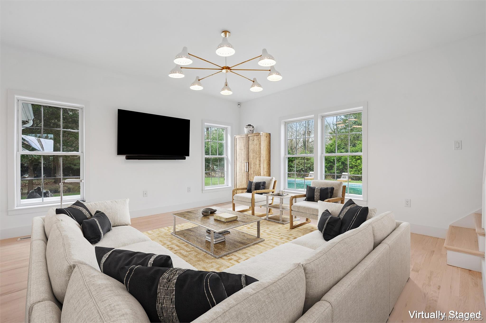 4056 Noyac Road – For Rent photo 5