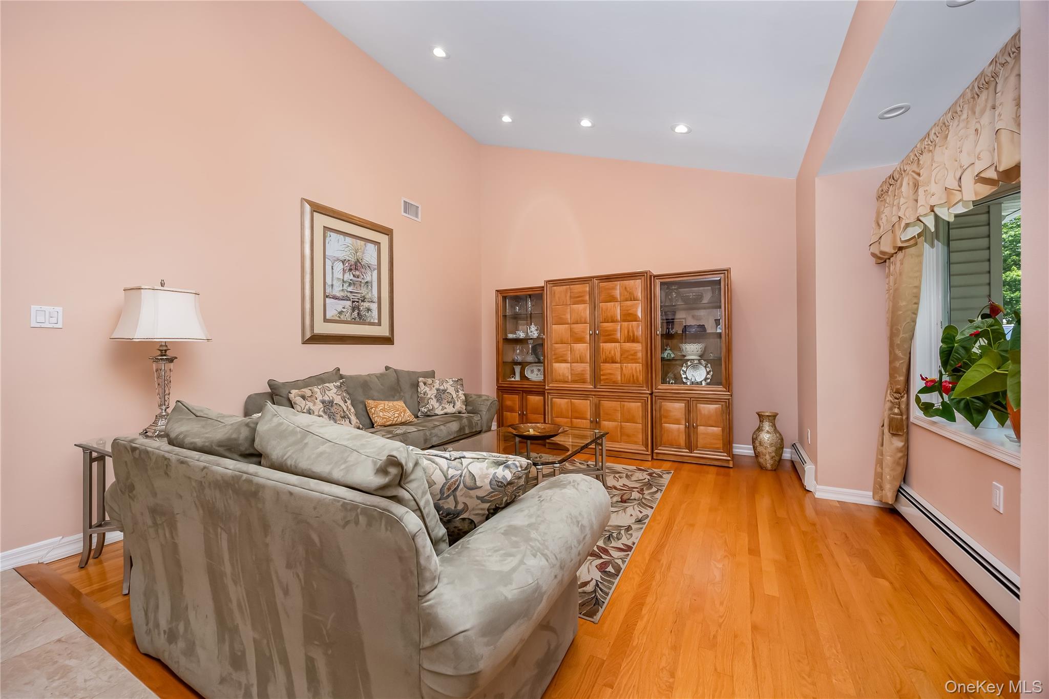 353 Thrift Street – For Sale photo 4
