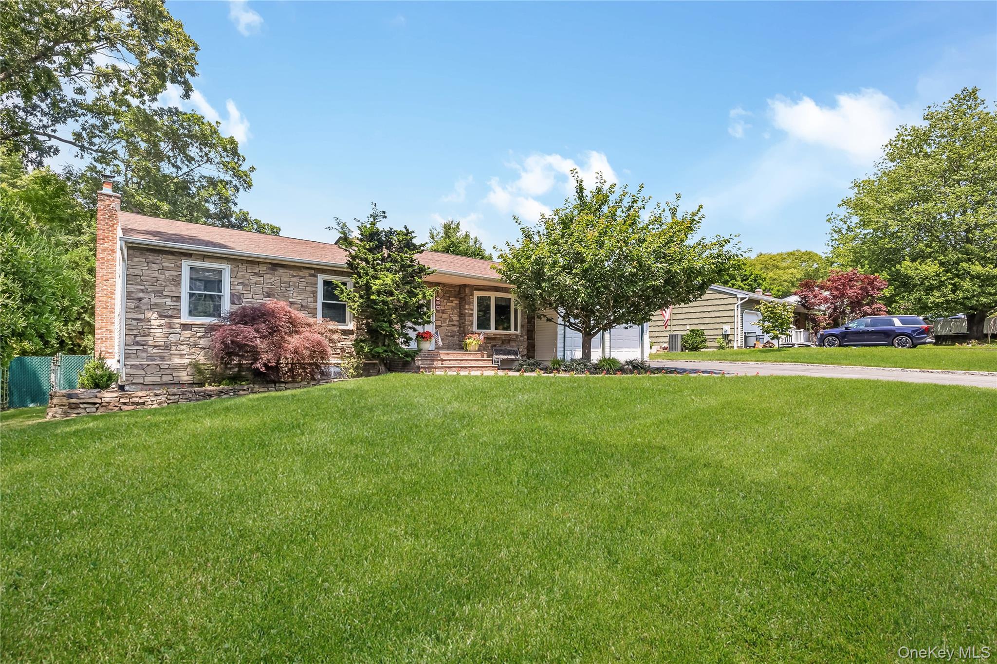 353 Thrift Street – For Sale photo 23