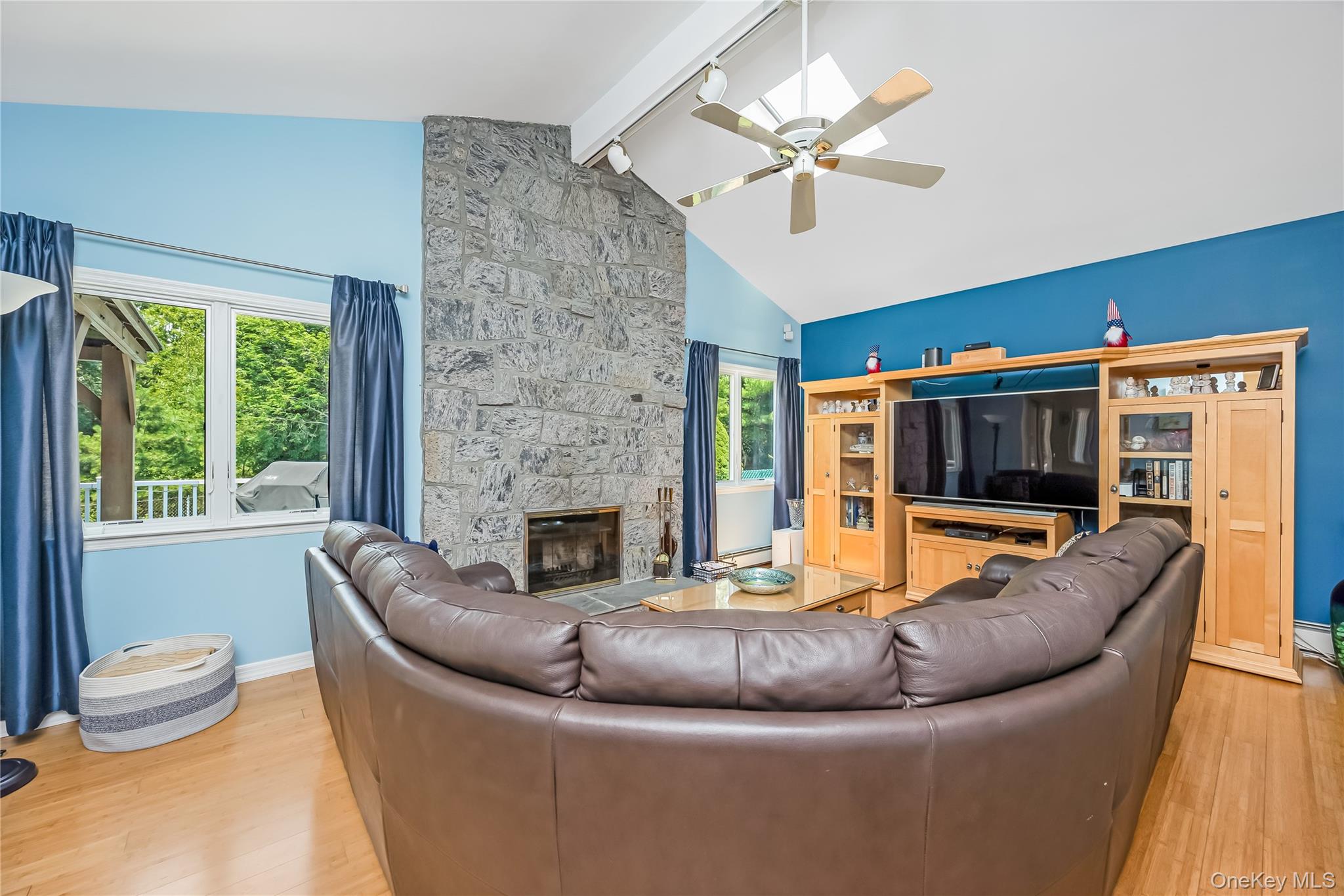 353 Thrift Street – For Sale photo 14