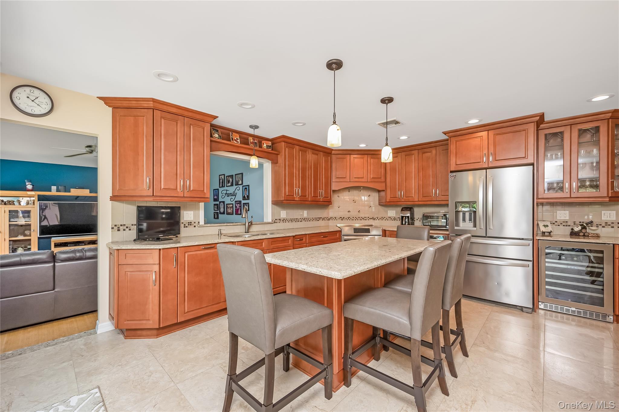 353 Thrift Street – For Sale photo 8