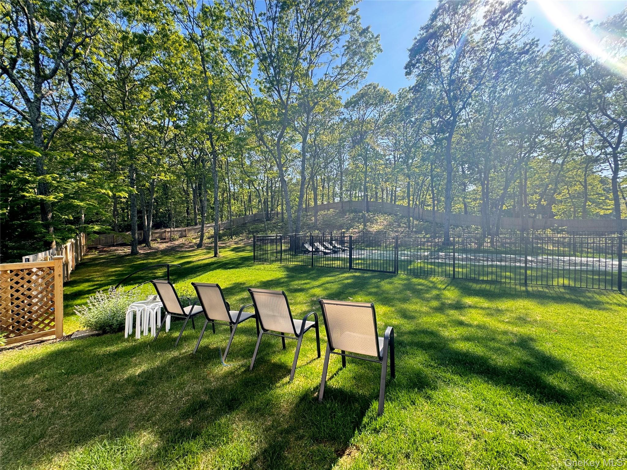 3 Debbie Trail – For Rent photo 10