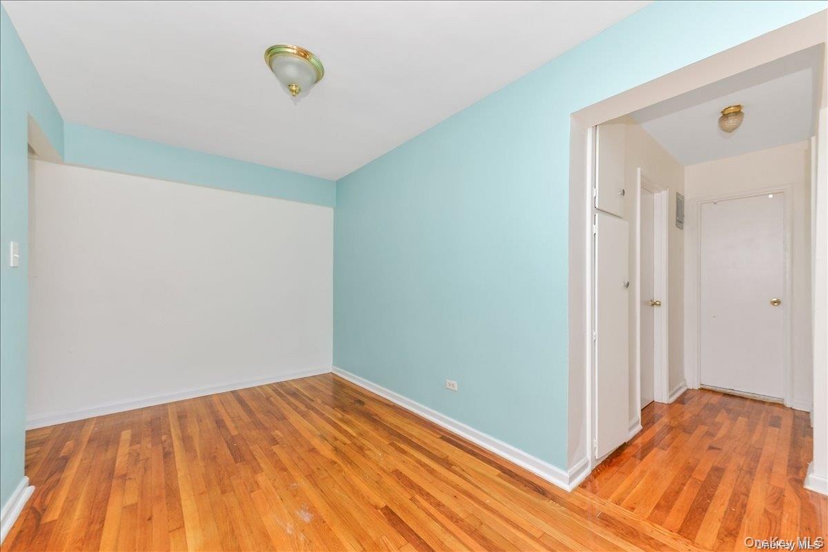 1165 E 54th Street, Unit 3K photo 8