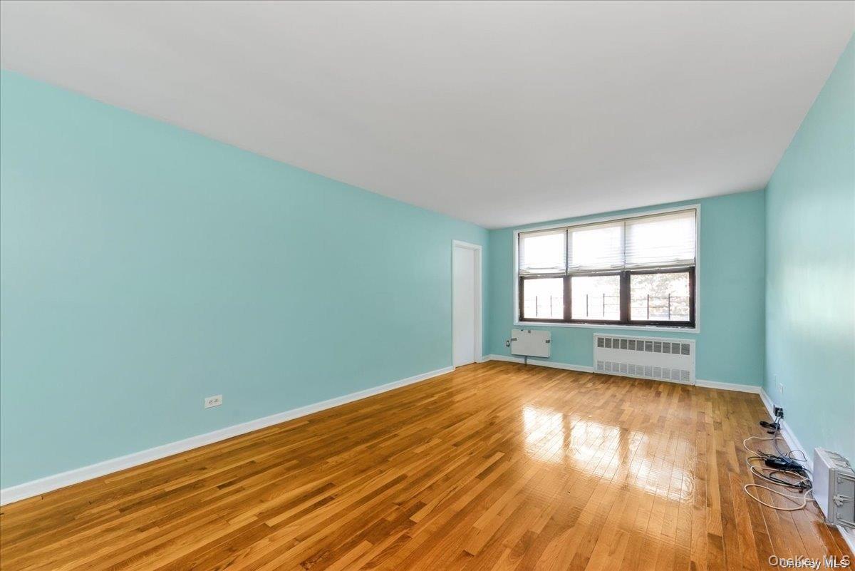 1165 E 54th Street, Unit 3K photo 4
