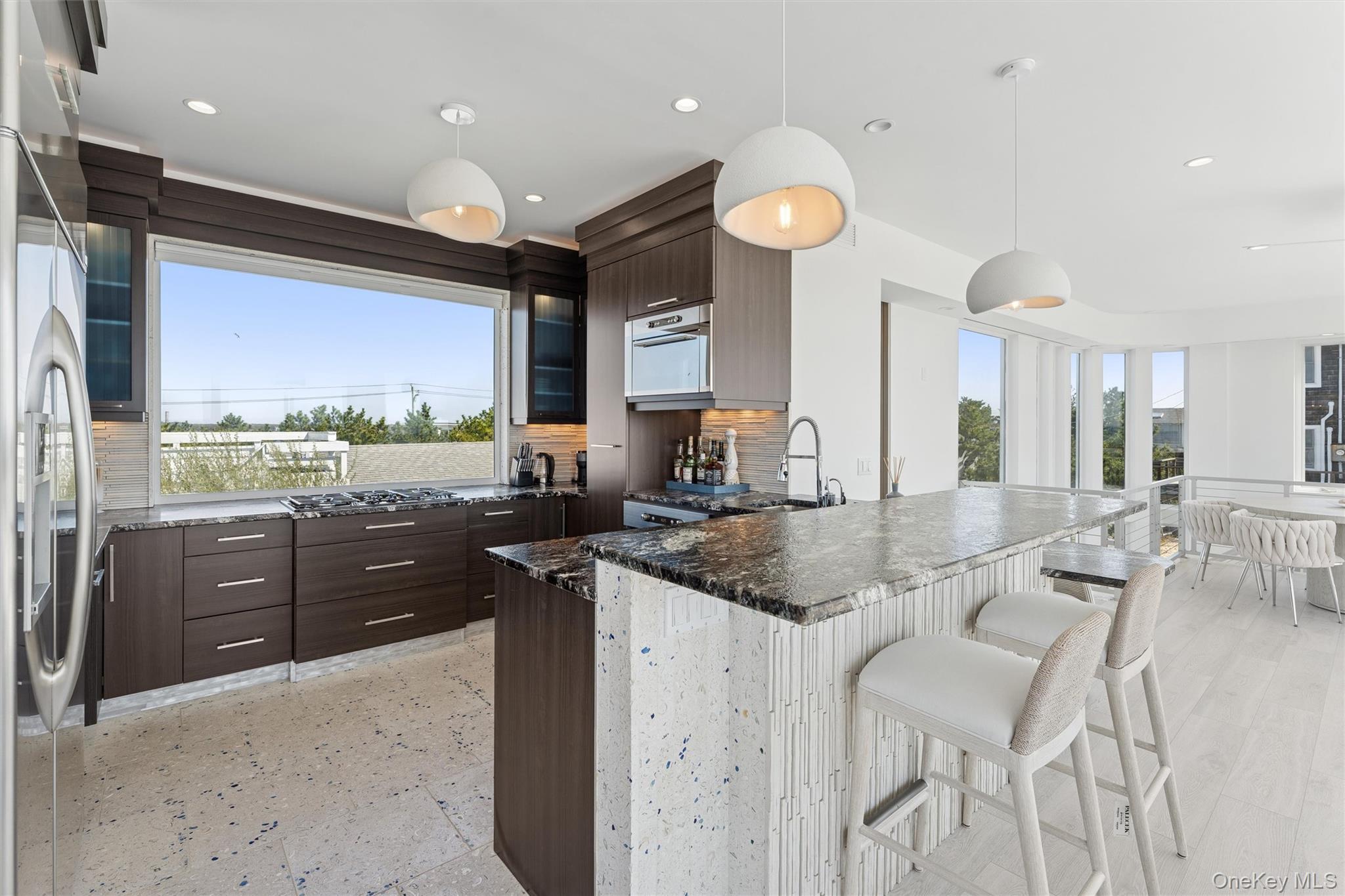 413B Dune Road – For Rent photo 10