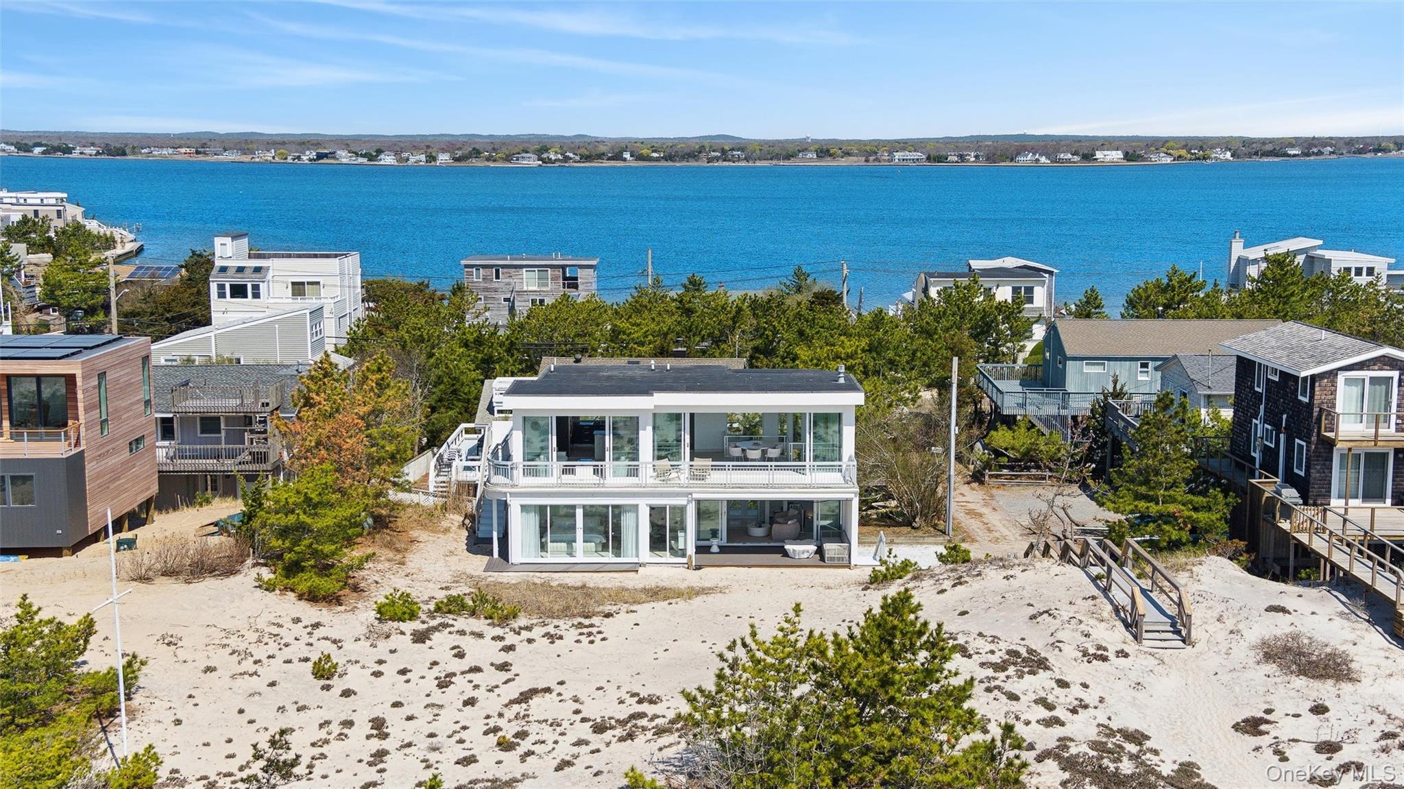 413B Dune Road – For Rent photo 2