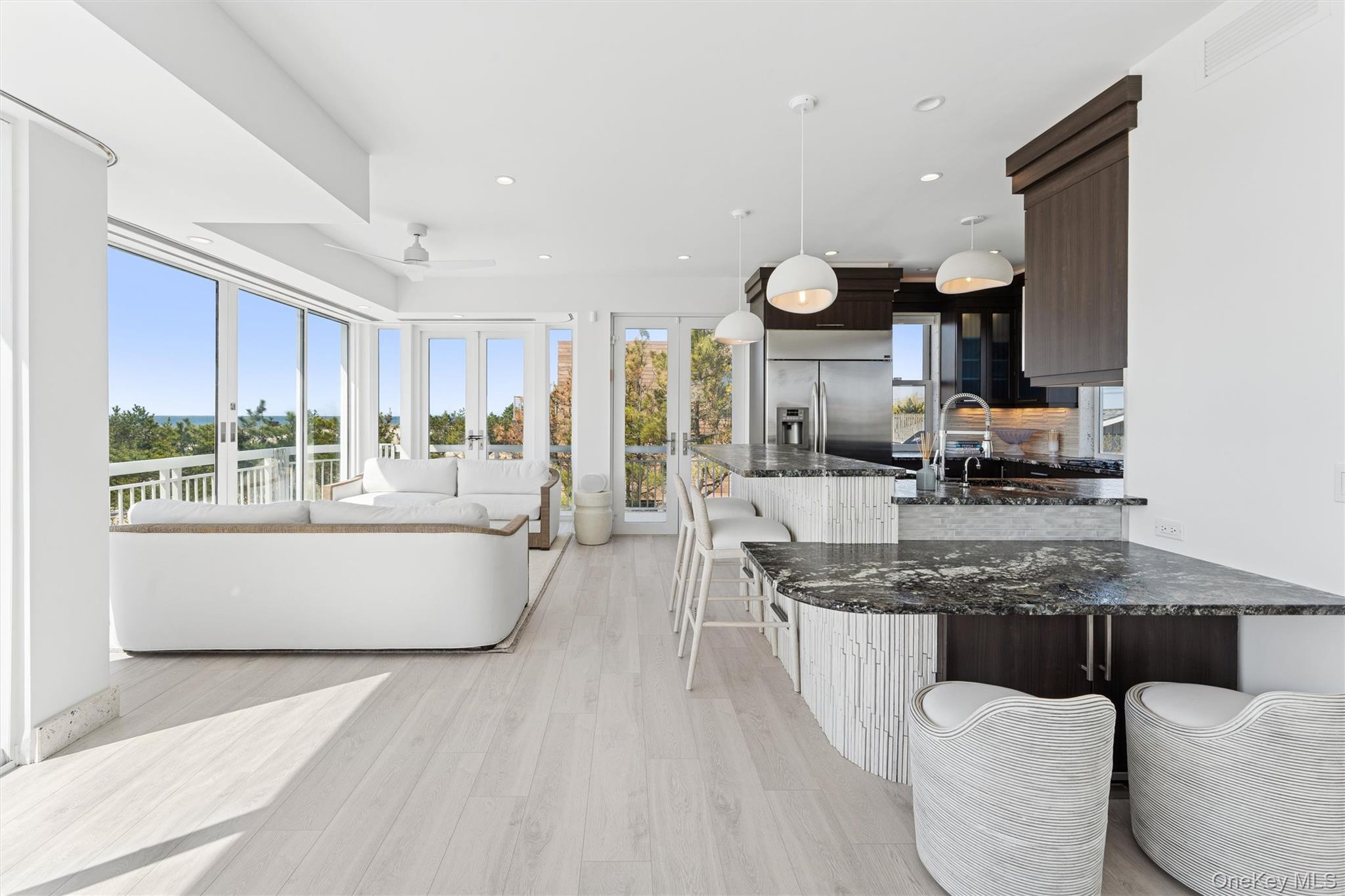 413B Dune Road – For Rent photo 5