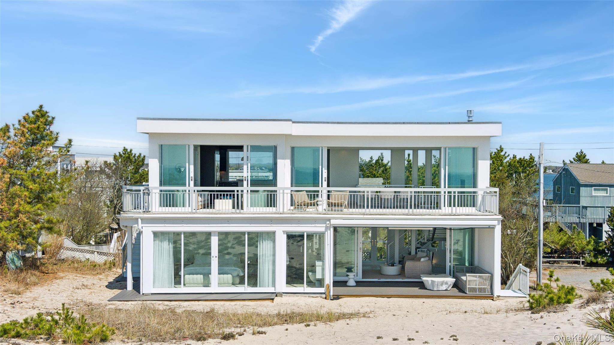 413B Dune Road – For Rent