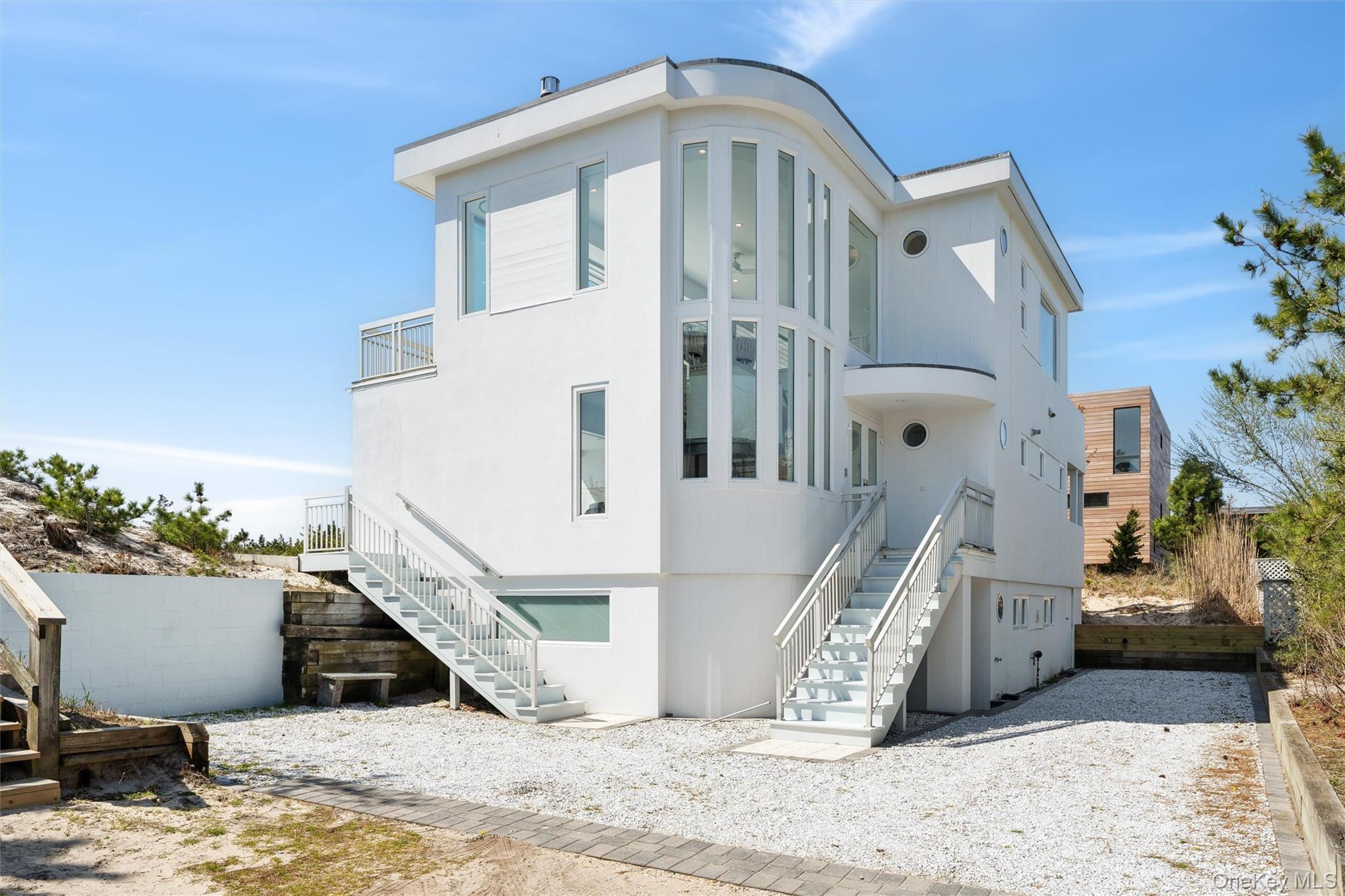 413B Dune Road – For Rent photo 23
