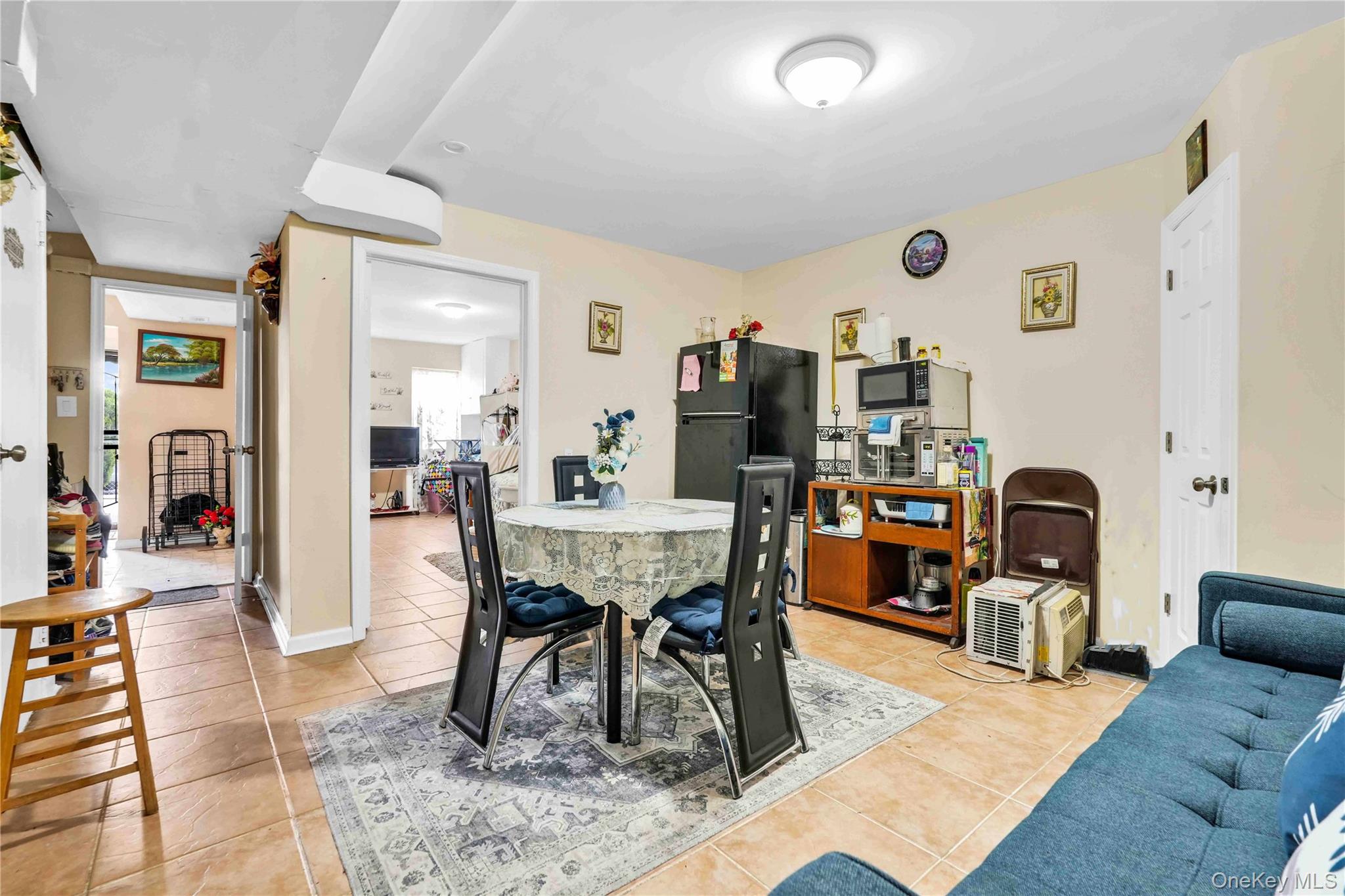 2723 Colden Avenue – For Sale photo 21