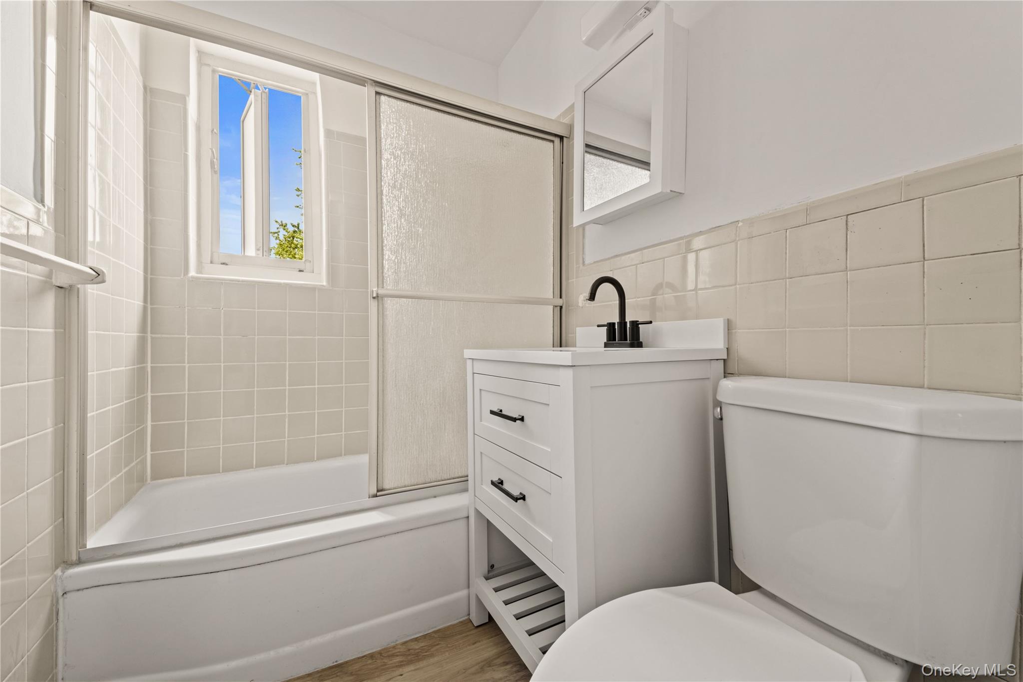 224-17 Manor Road, Unit #1 photo 13