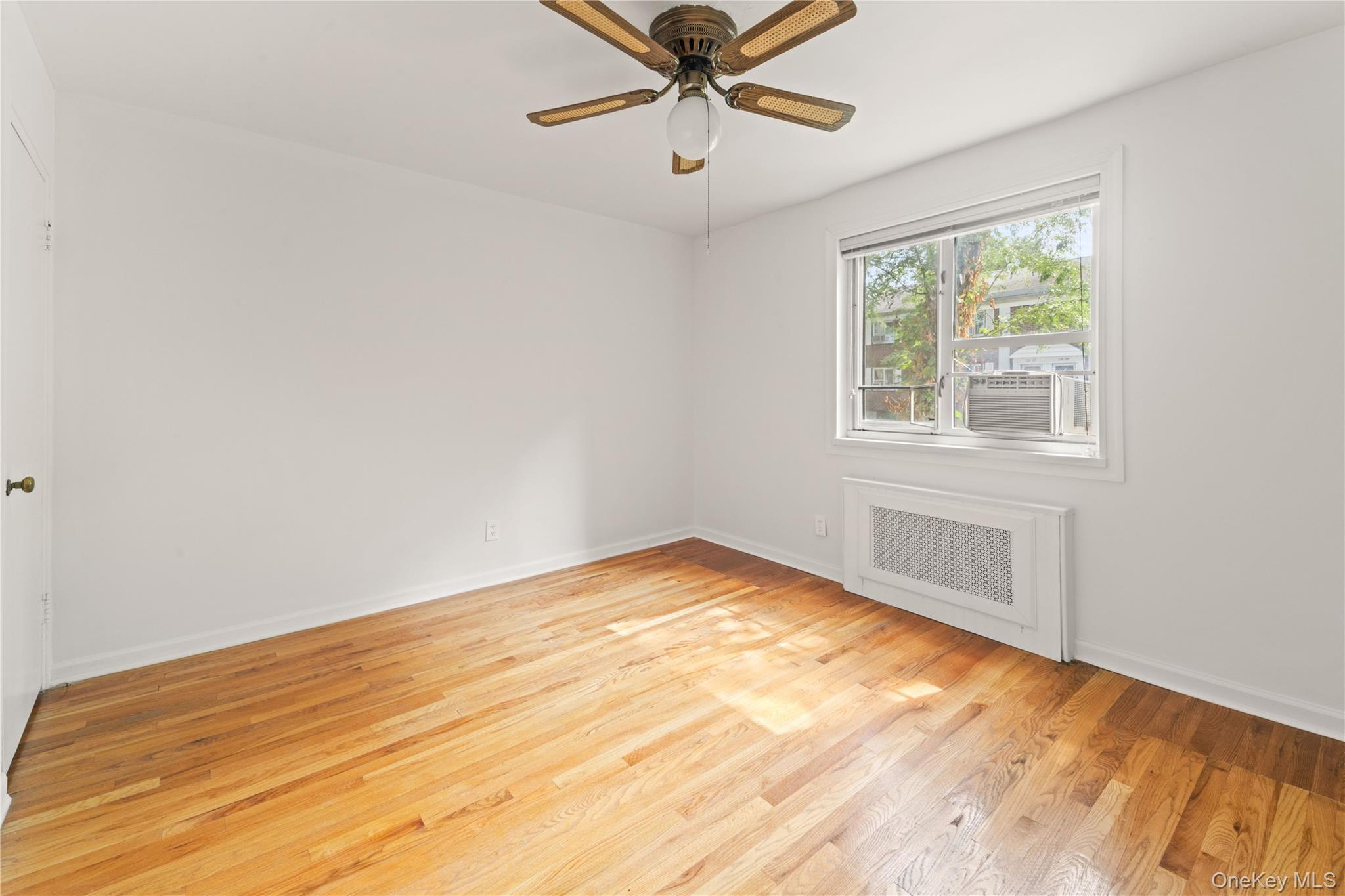 224-17 Manor Road, Unit #1 photo 7