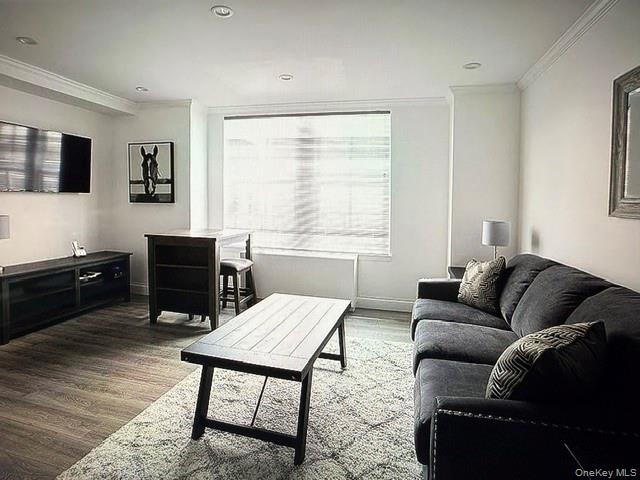 150 W 51, Unit 1032 photo 5