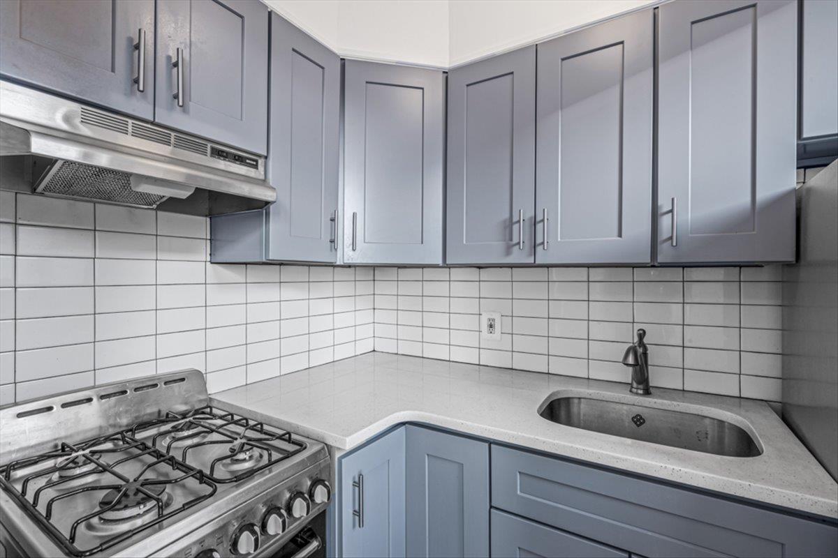 67-30 Clyde Street, Unit 7S photo 9