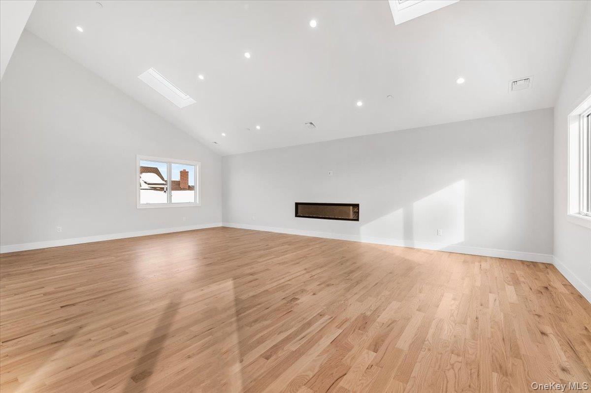 56 Oregon Street – For Sale photo 10