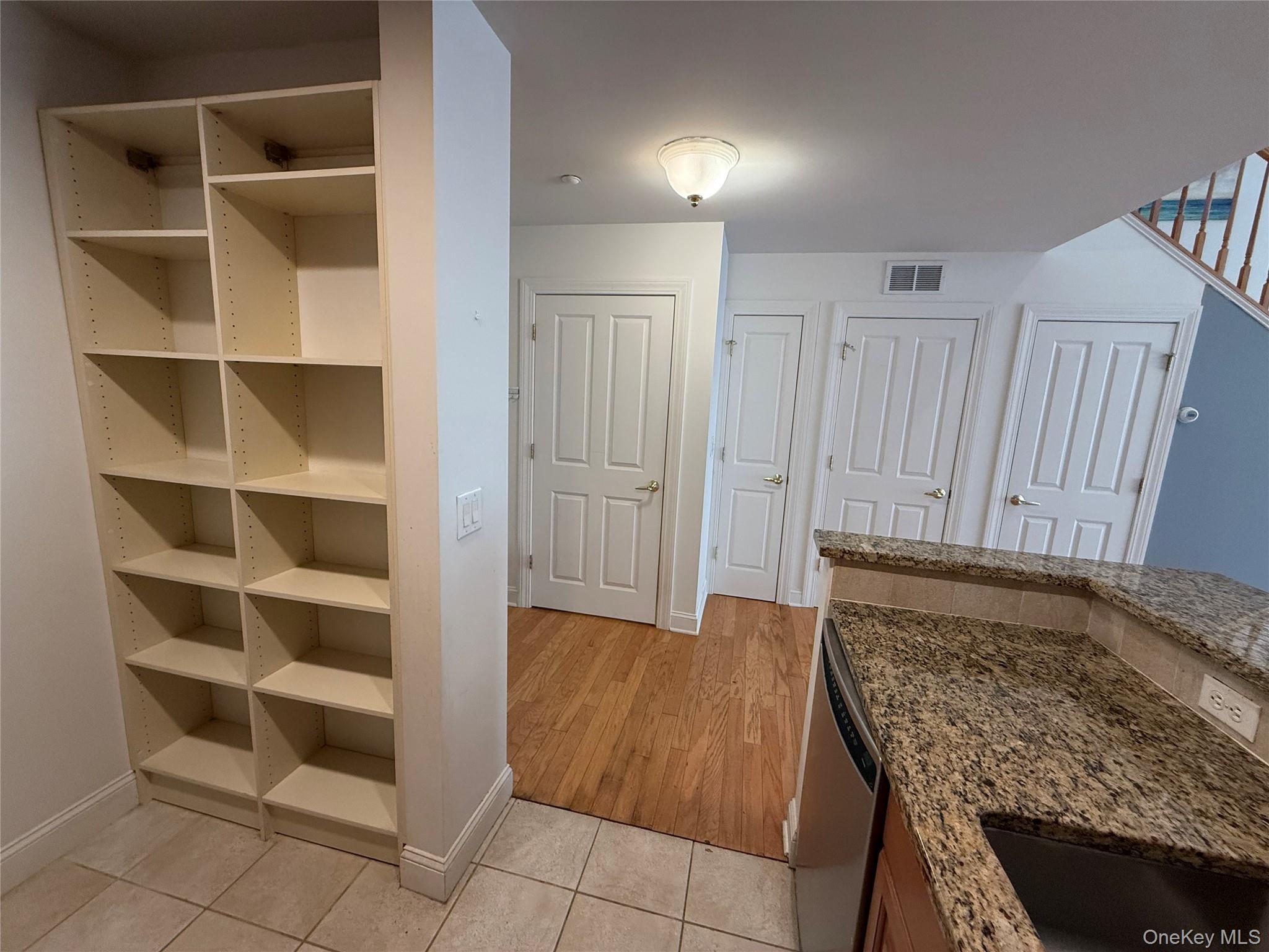 1405 Round Pointe Drive – For Rent photo 6