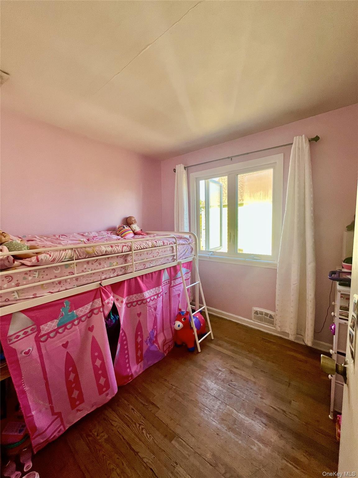 2130 Hermany Avenue – For Sale photo 10