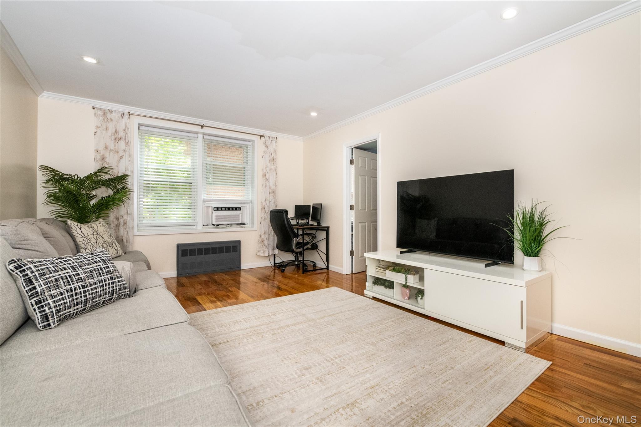 90 Union Avenue, Unit 1A photo 5