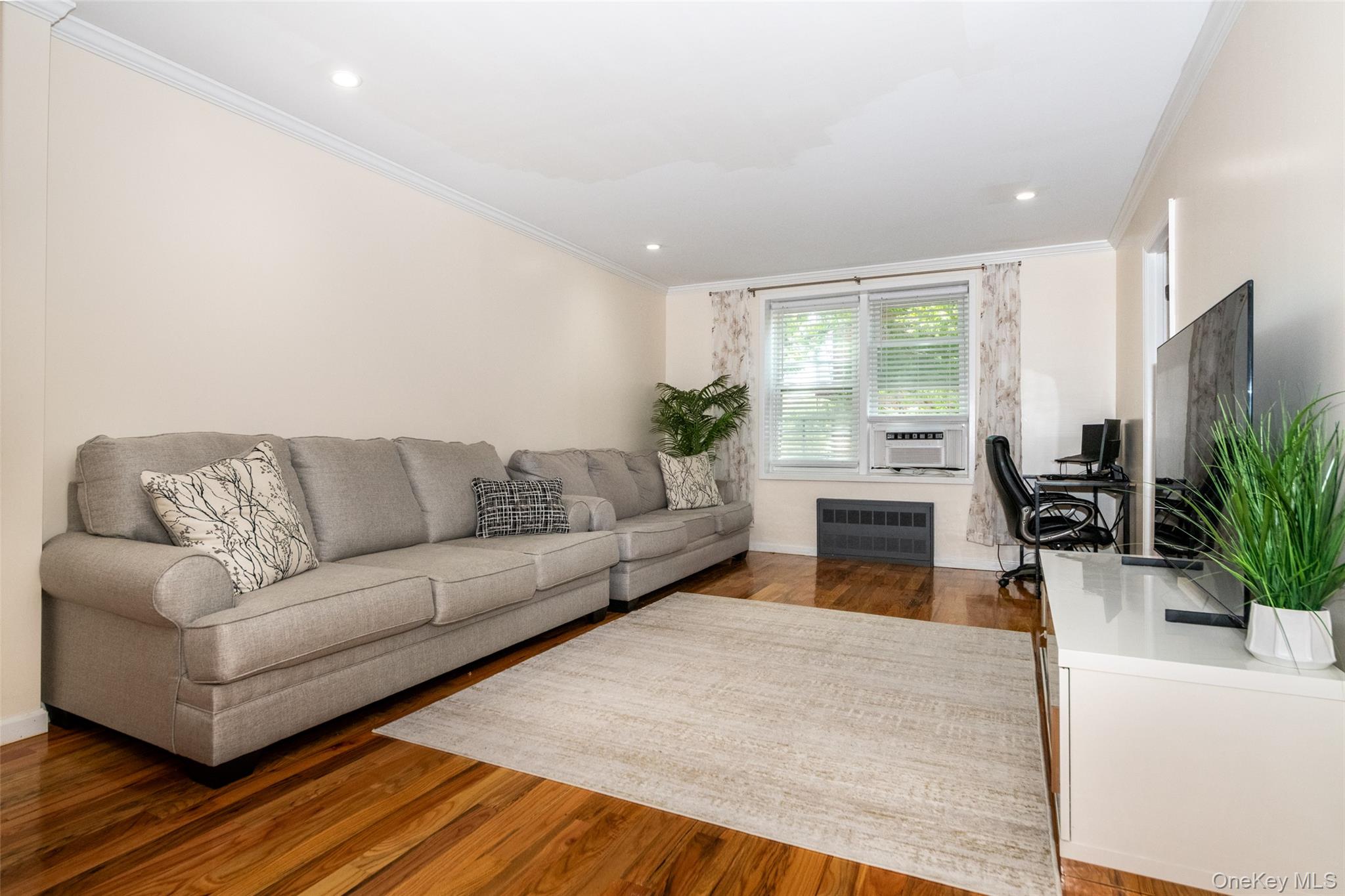 90 Union Avenue, Unit 1A photo 4