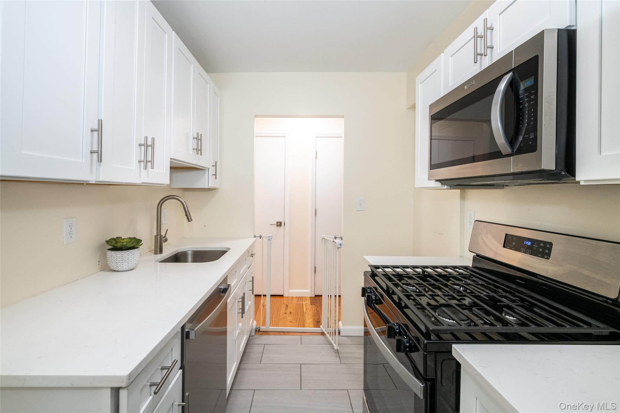 90 Union Avenue, Unit 1A photo 3