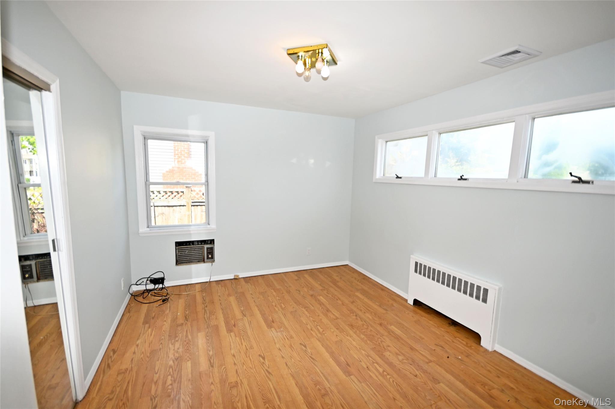 2198 Willow Street – For Sale photo 12