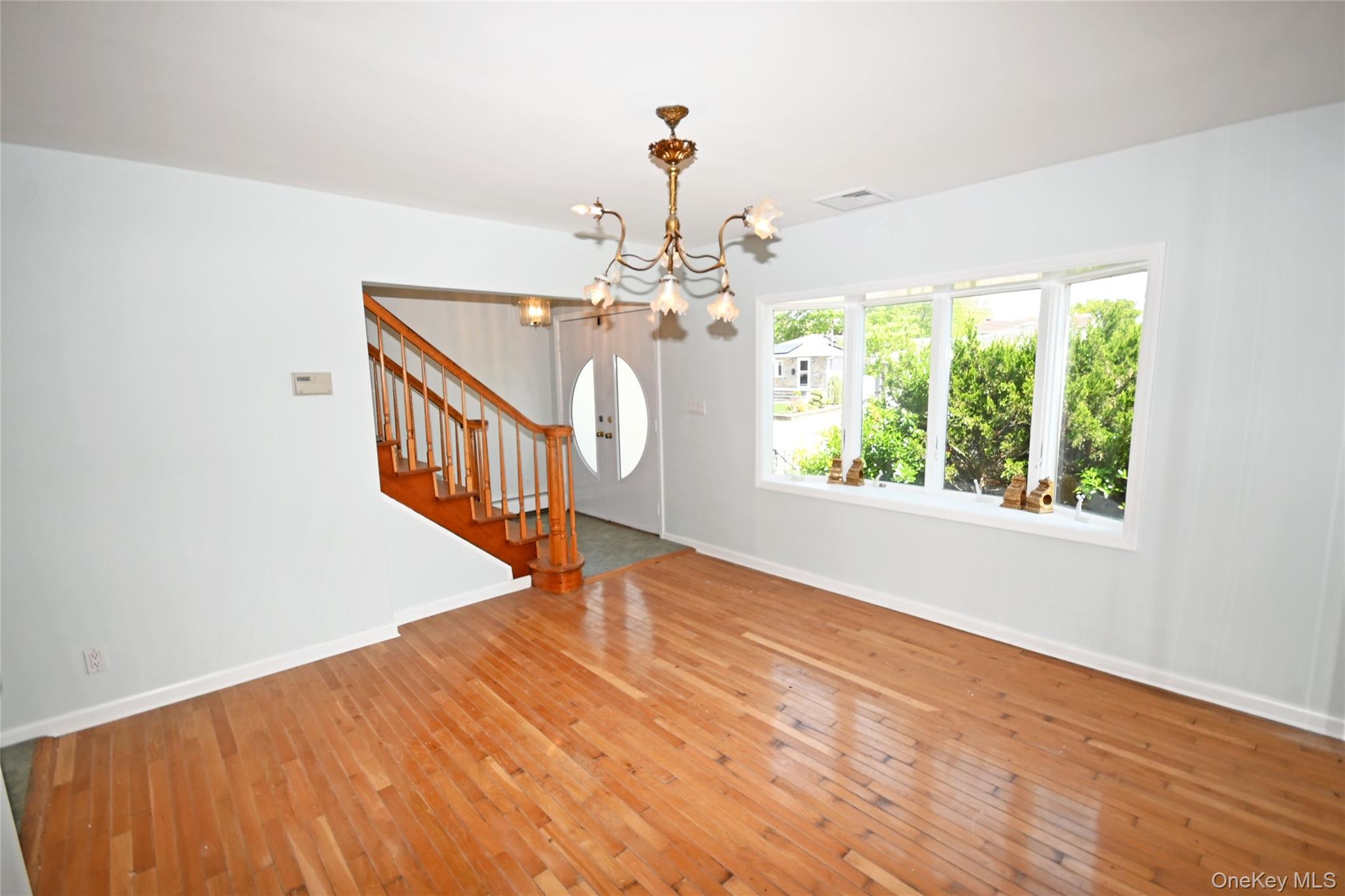 2198 Willow Street – For Sale photo 9