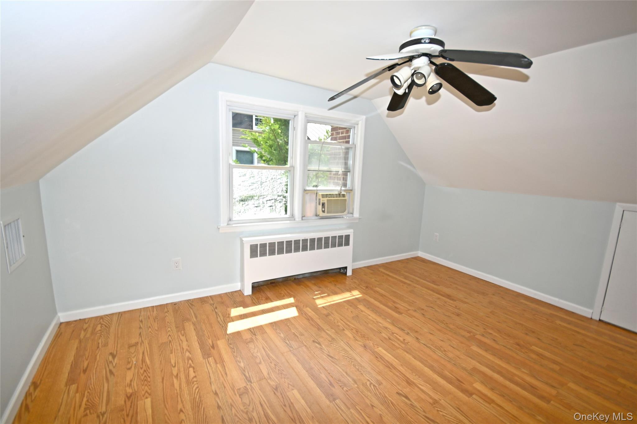2198 Willow Street – For Sale photo 48