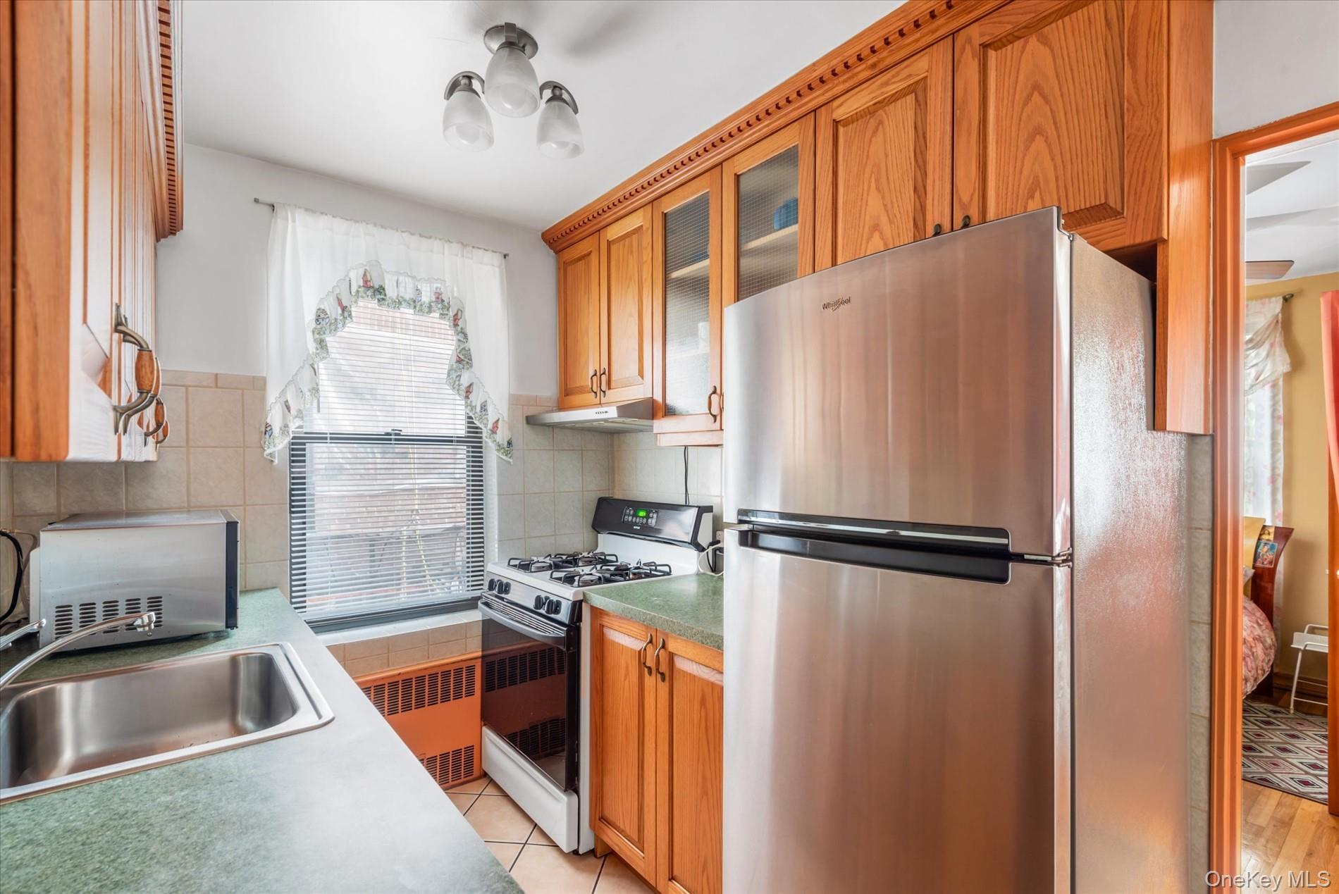 83-75 Woodhaven Boulevard, Unit 1E photo 6