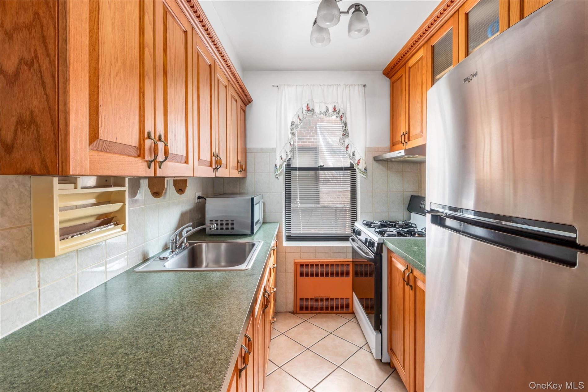 83-75 Woodhaven Boulevard, Unit 1E photo 7